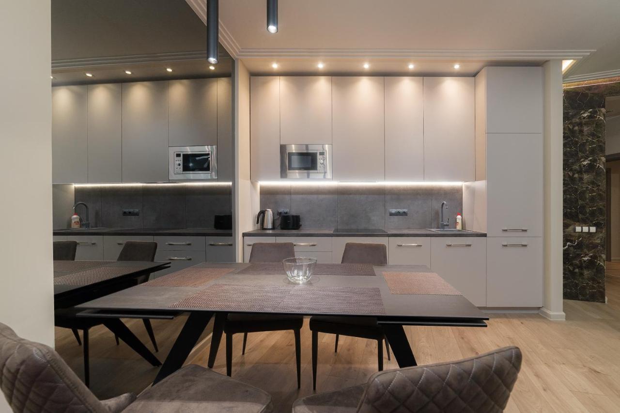 Wowell Apartments Odessa Dış mekan fotoğraf